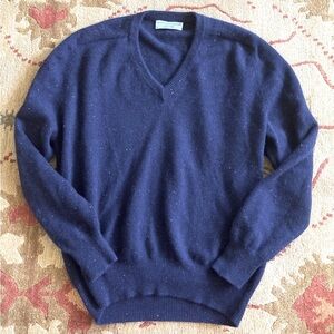 Brunello Cucinelli EUC 100% Cashmere speckled blue v neck sweater made in Italy